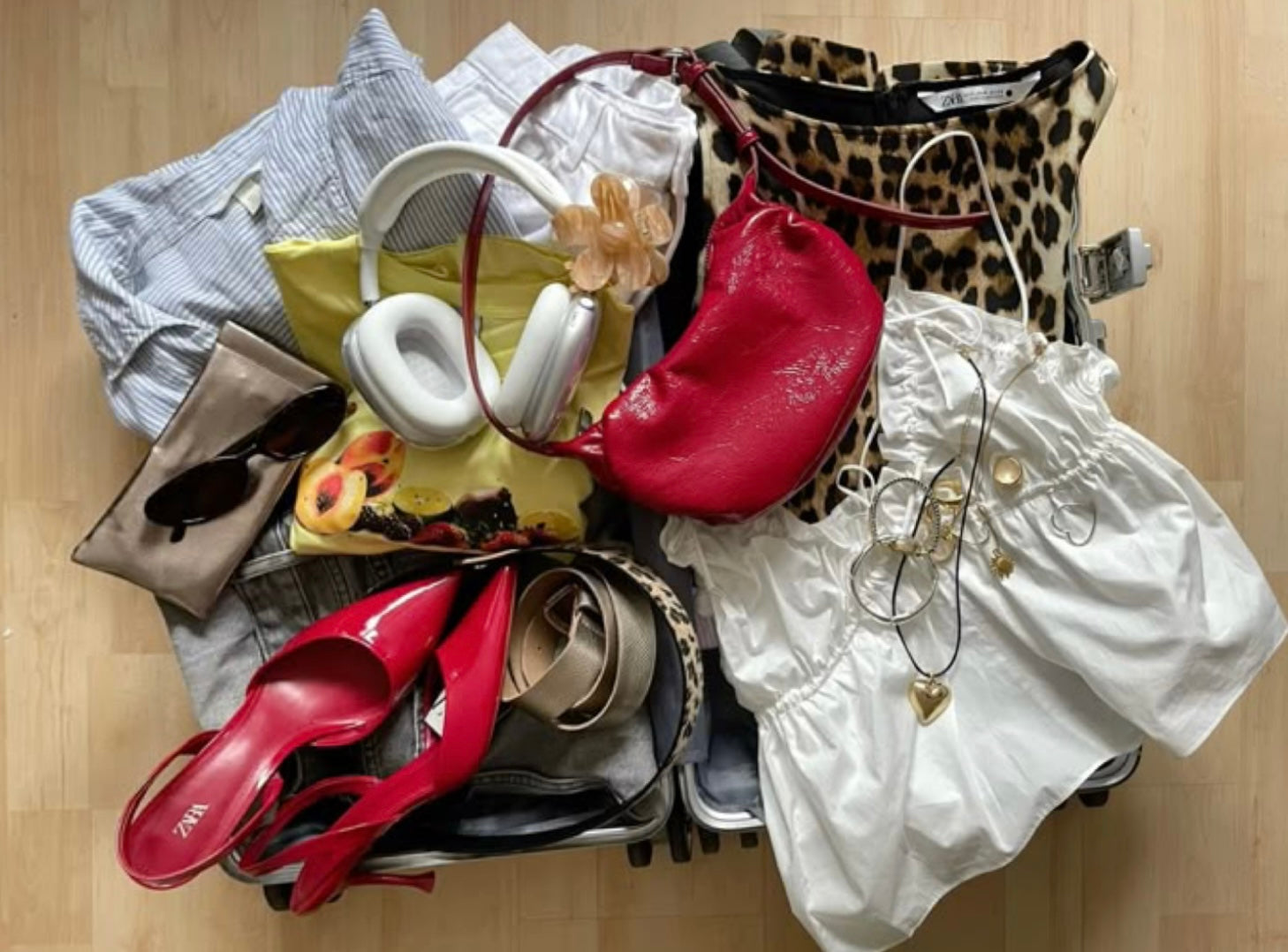 Packing Tips for Traveling Light